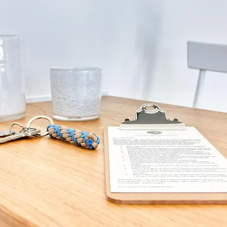 Am Ufer - 1 דירה *